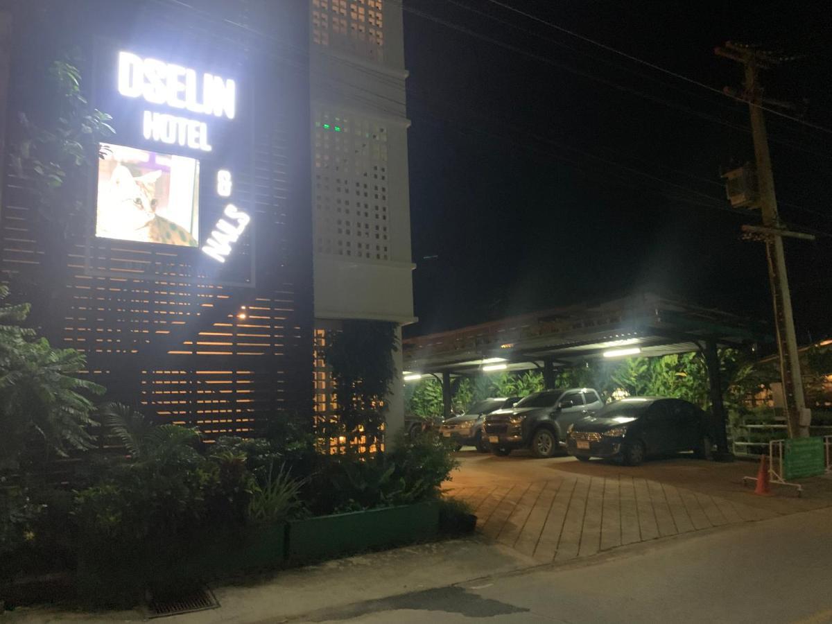Dselin Boutique Hotel & Nails Nan Luaran gambar
